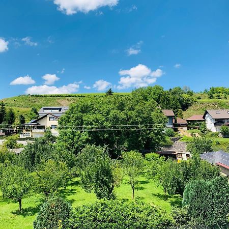 Ferienwohnung Liesel - Kuche, Bad, Wlan, 3 Schlafzimmer, Parkplatz Malterdingen Eksteriør billede