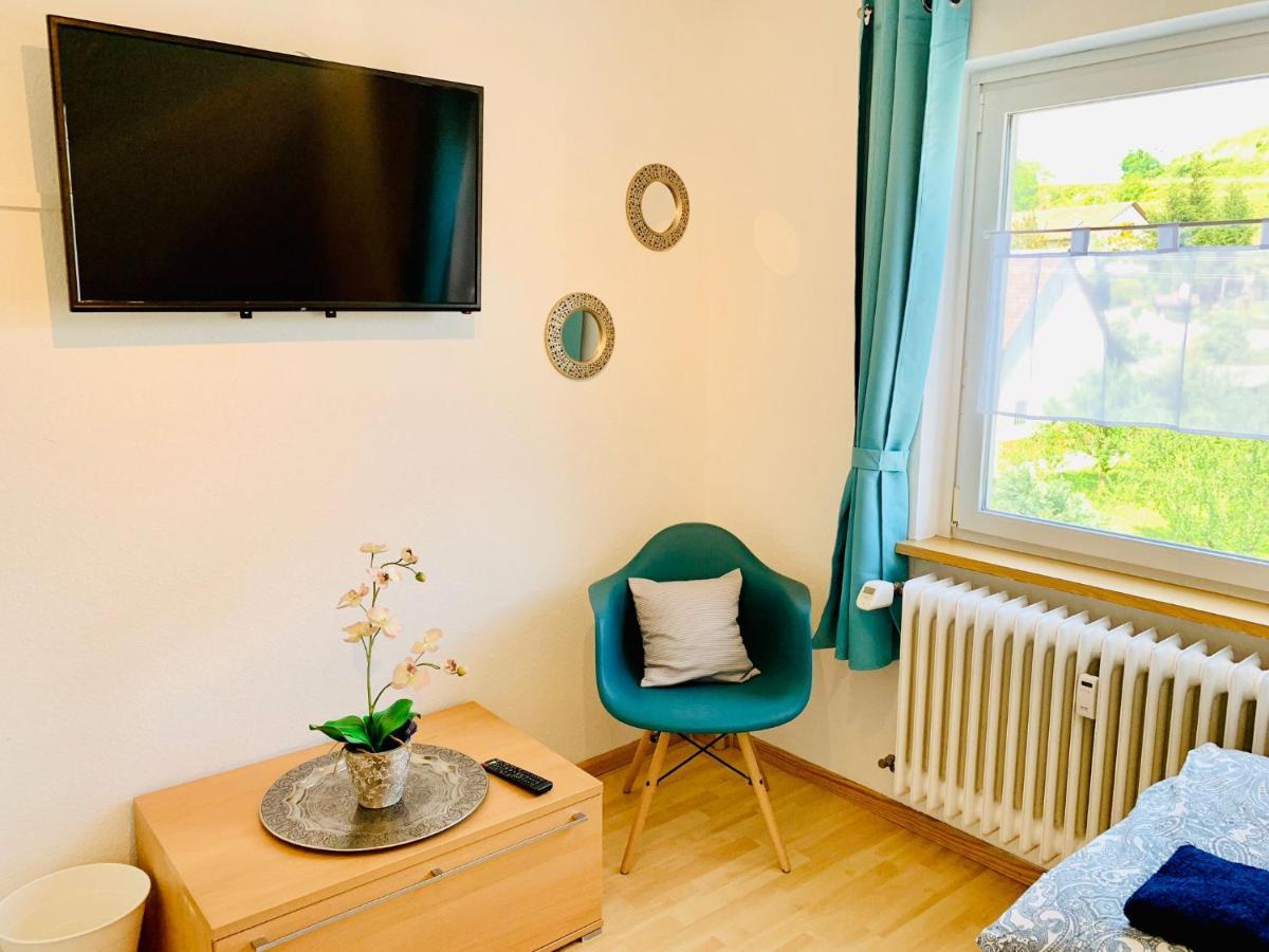 Ferienwohnung Liesel - Kuche, Bad, Wlan, 3 Schlafzimmer, Parkplatz Malterdingen Eksteriør billede